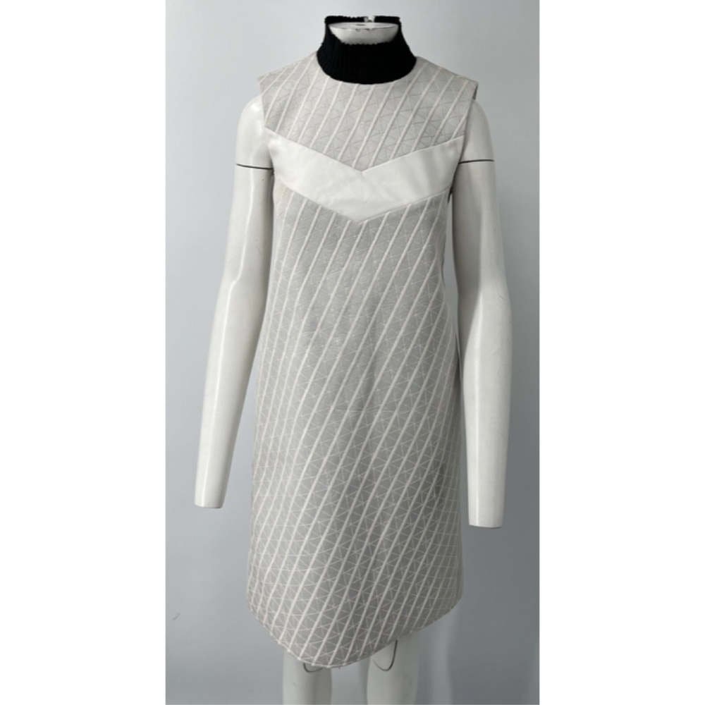 Adeam White/Gray Abstract Printed Faux-Leather Sleeveless Sheath Dress sz S